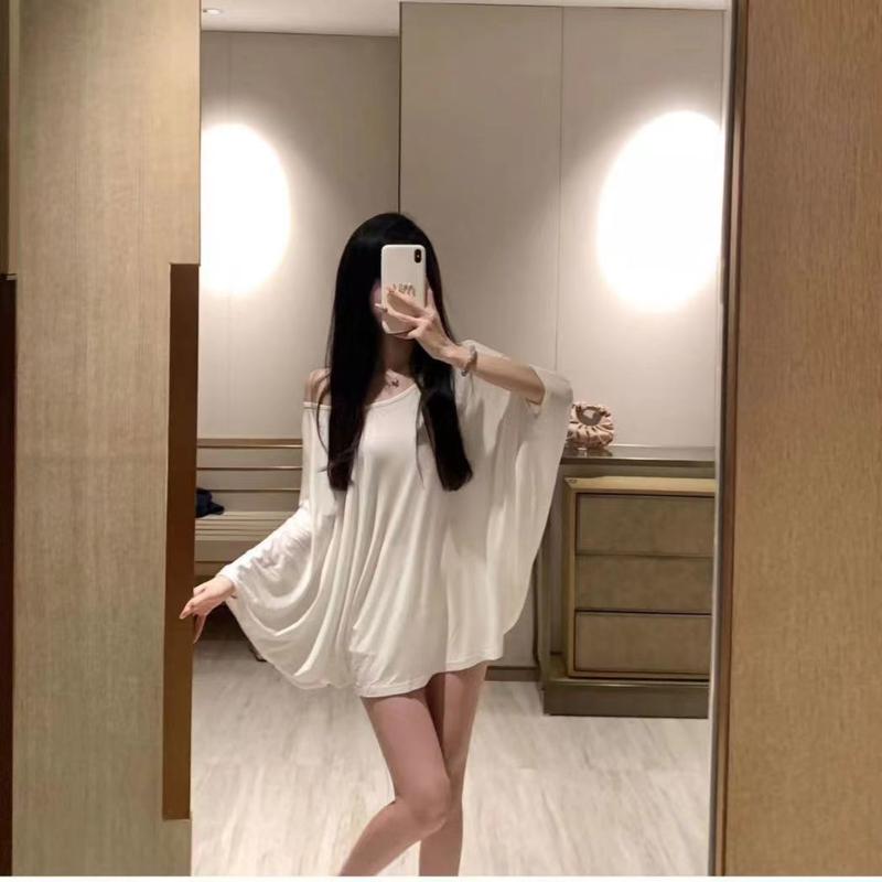 Product Introduction of Bộ Đồ Ngủ Dáng Rộng Vừa Vặn, Dài Trung Bình Áo Sơ Mi Chống Nắng Mùa Hè Trễ Vai 1