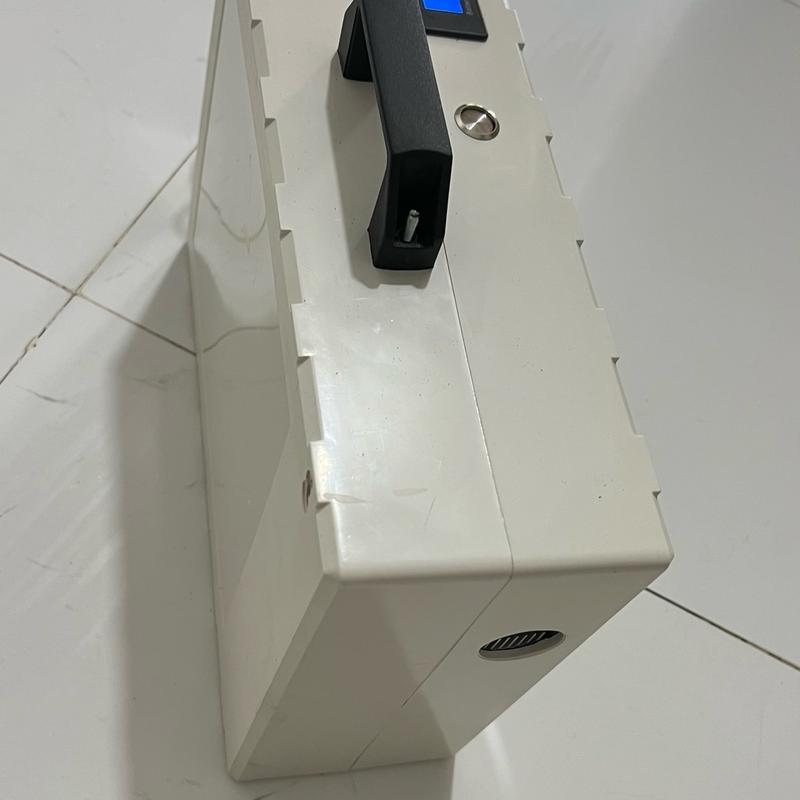 Bộ lưu điện UPS sử dụng cho gia đình và cửa cuốn 1000w 4