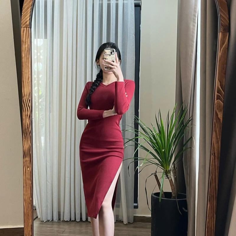 Đầm đỏ đi chơi, thun tăm dài, co dãn, cân nặng: 50-70kg eo dưới 7