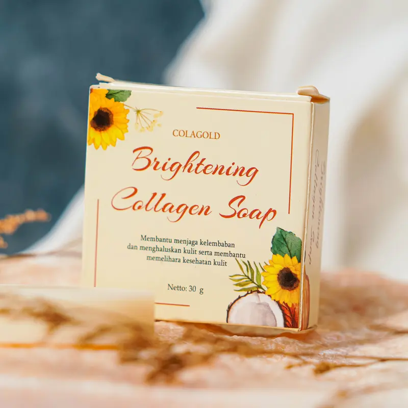 COLAGOLD Brightening Collagen Soap BANTU MENCERAHKAN KULIT SABUN COLLAGEN Mencerahkan Memutihkan Perawatan Almond Extract Melembutkan Membantu memudarkan/menyamarkan flek Hitam  melembabkan kulit kering dan kusam 0