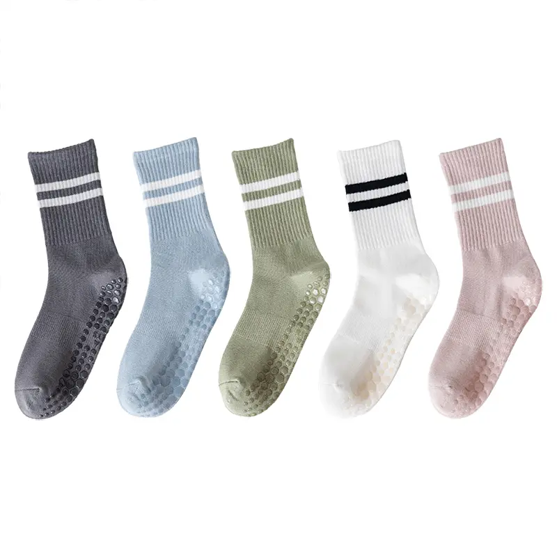 Yoga Socks with Grips for Women, Cotton Mid-tube Bottom Cushioned Socks Non Slip Grip Socks for Yoga, Pilates, Dance, Ballet
