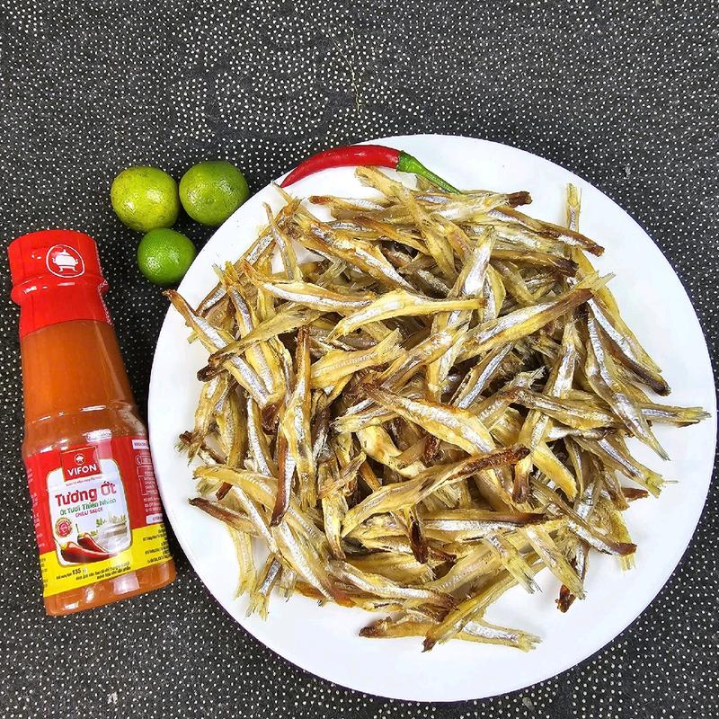    Đặc biệt  Khô cá cơm to không ướp vị loại 1  sạch đầu và bụng  