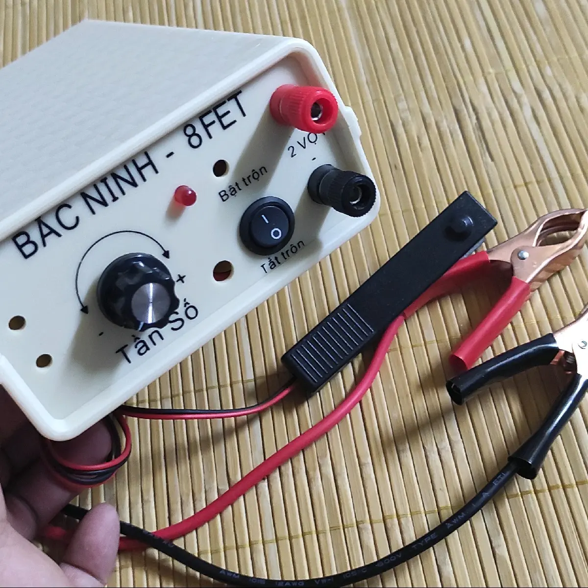 MÁY BẮT CÁ 8 FET Đi Câu Câu Cá