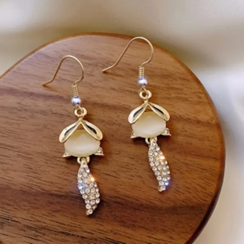 Khuyên Tai Thiết Kế Hình Đuôi Cáo Dễ Thương Cho Nữ Đi Tiệc 4