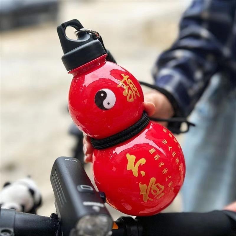 Product Introduction of Chinese Style Balloon Shaped Water Bottles With Heart Shape Suitable For Sports And Travel DIY Balloon Shaped Design Stickers 17