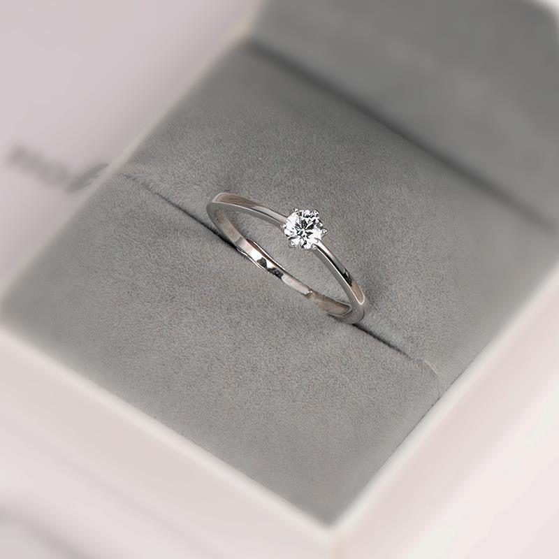 Nhẫn Kim Cương Thời Trang, Bạc Sterling S925, Dành Cho Nữ, Đá Moissanite Mô Phỏng, Có 30 Điểm Và 60 Điểm, Nhẫn Đơn Giản, Thích Hợp Cho Cầu Hôn Và Đám Cưới, Nhẫn Trứng Chim Bồ Câu, [LMY] nhẫn  con  rắn nhẫn  cưới  pnj 2025 nhẫn  đá  năng  lượng 1