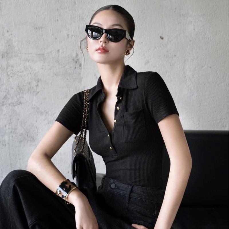 Goowear Luna Top Áo Thun Gân Cotton Mềm Ngắn Tay Cổ Trụ Ôm Body Cao Cấp Tôn Dáng Sáng Da 1