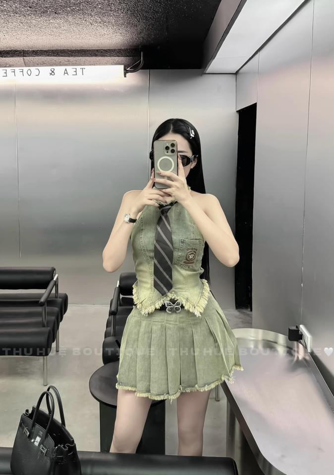 Product Introduction of Set cv xep ly kèm cà vạt  sieu xinh size sm 1