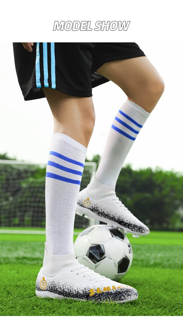 Product Introduction of （SIZE 33-46）Ready Stock Unisex Plus Size Football Shoes Outdoor Futsal Soccer Shoes Non-slip Training Shoes 12
