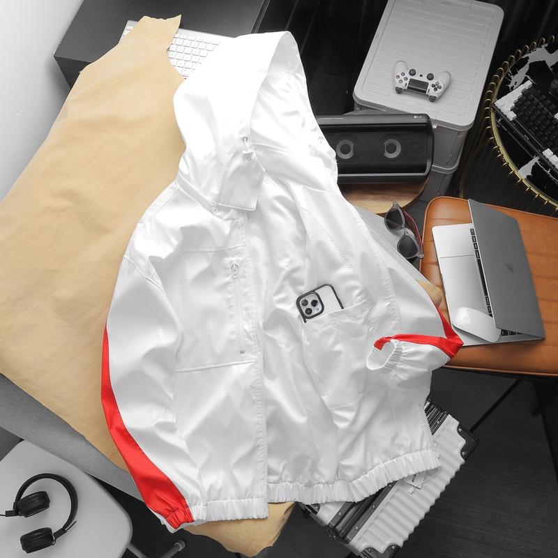 Áo khoác dù FINLEY ARTCOM Uniex  nam nữ form oversize được may 2 lớp dày dặn chống thấm phong cách trẻ trung năng động.