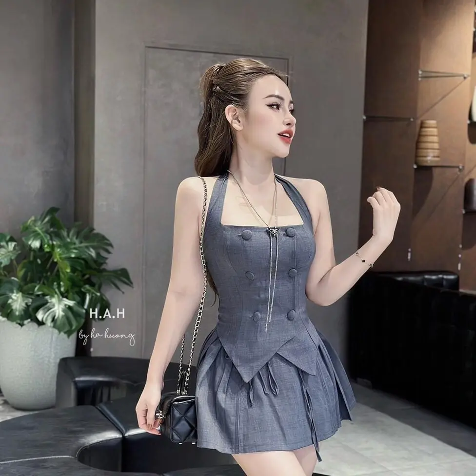 Sét chân váy áo yếm xinh hoà Trần boutique