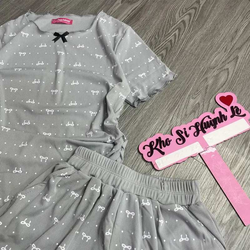 (Mua 1 tặng 5)80.737 SET BỘ ĐỒ ÁO TAY NGẮN VIỀN LAY BÈO IN MÈO KITTY QUẦN ĐÙI XÒE. thun gân tăm lạnh Nữ Women Top 3