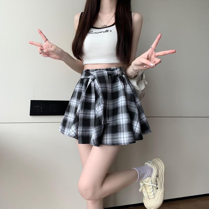 Product Introduction of Irregular Retro Plaid Skirt for Women, Summer Versatile Slimming Anti-Exposure American Style Hot Girl A-Line Pleated Short Skirt 22