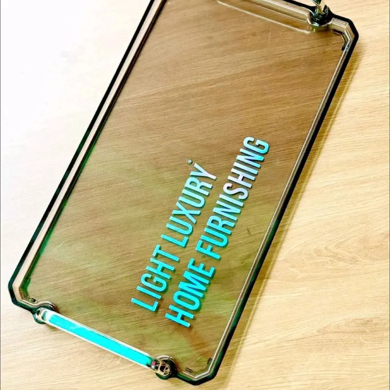 Bộ Bình Cốc lượn sóng phong cách bắc âu sang chảnh,mẫu mới nhất  .Bộ bình cốc kèm khay meka có chữ 5