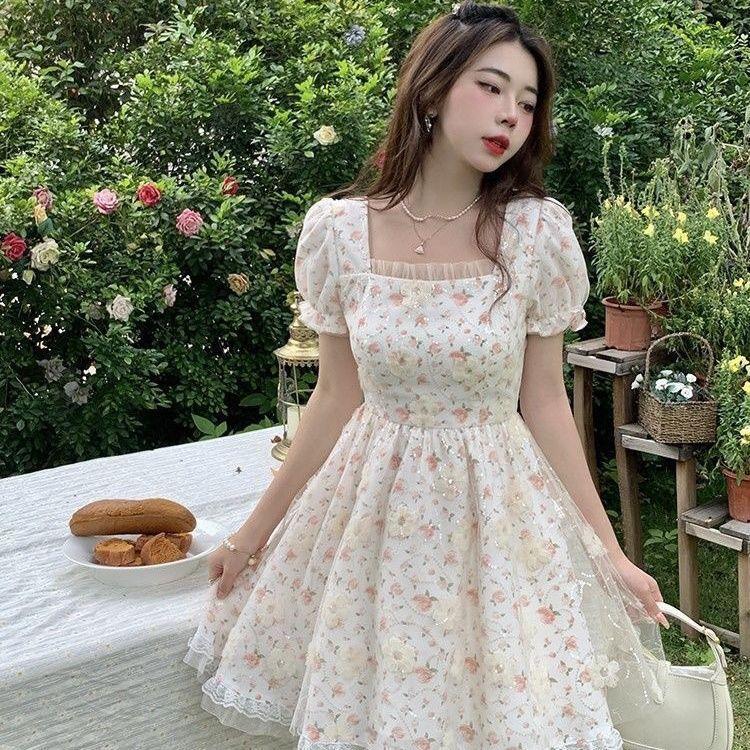 Product Introduction of Váy Hoa, Dành Cho Phụ Nữ, Nhẹ Nhàng Và Ngọt Ngào, Thiết Kế Eo Anh Đào Kem, Lưới Bó Sát Tay Phồng Váy Cổ Tích Công Chúa, Bộ Sưu Tập Xuân Hè Mới Năm 2025 3