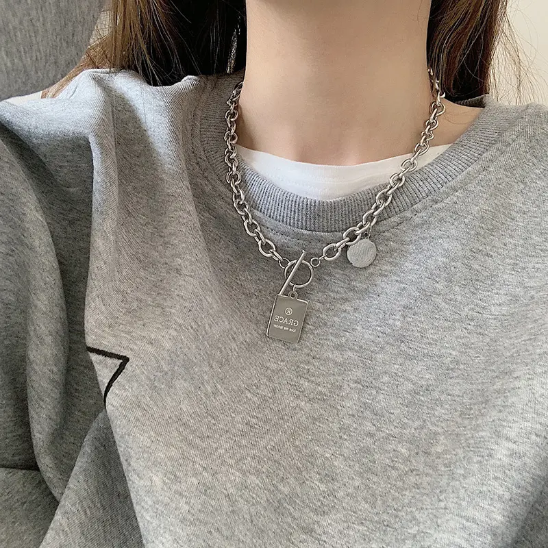 New European and American Trend Stainless Steel Necklace Female Hip Hop Personality Ins Online Influencer Clavicle Chain Tide Hiphop Pendant Sweater Chain