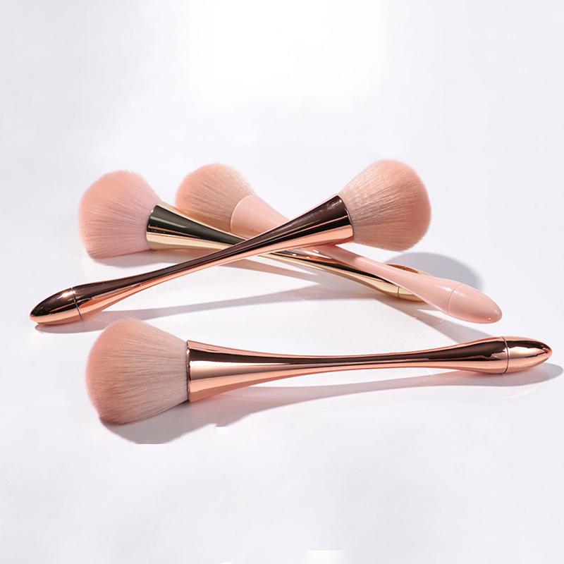 Product Introduction of Chổi Phủi Bụi Nail - Cọ Phủi Bụi Lông Dày Mềm 14