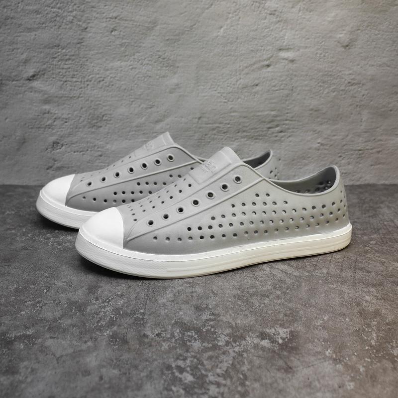 Giày Nhựa Chống Nước , Đục Lỗ Siêu Nhẹ Phù Hợp Đi Mưa , Đi Biển Chất Liệu Nhựa Eva Pylon - Mã: D922 Nam Cao Su