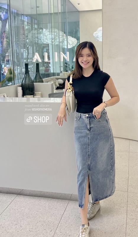 Product Introduction of Mera Naomi T-shirt basic plain cotton Roundneck slim-fitting womenswear casual top skinny sleeve 26