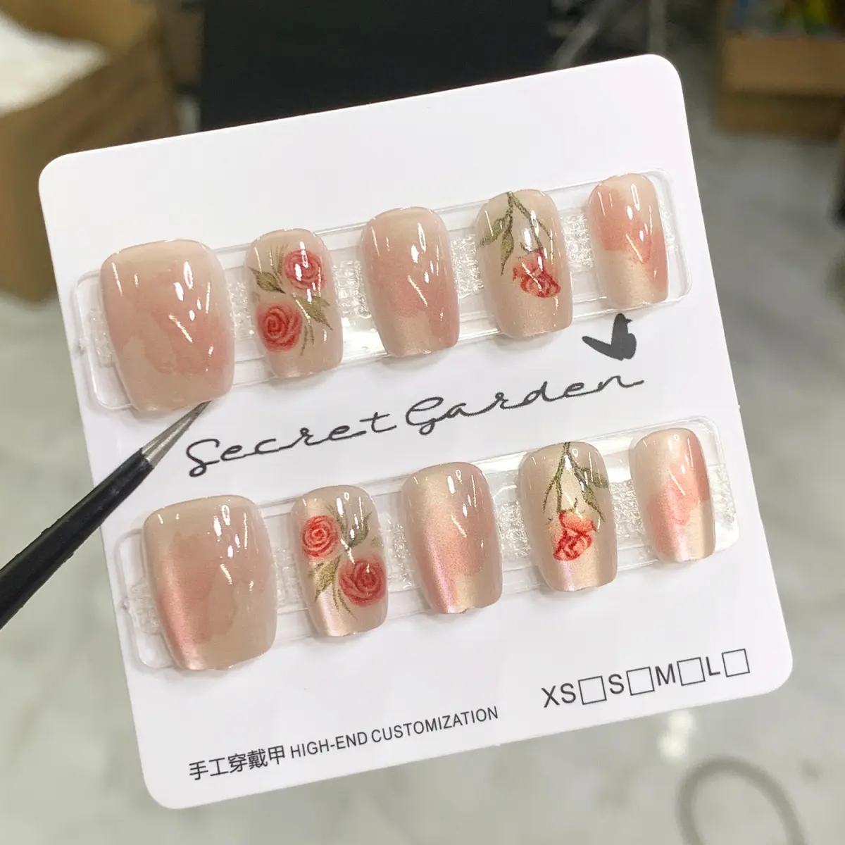 Short Semi-National Style Cat Eye Rose Half-Handmade Pure Desire Style Manicure