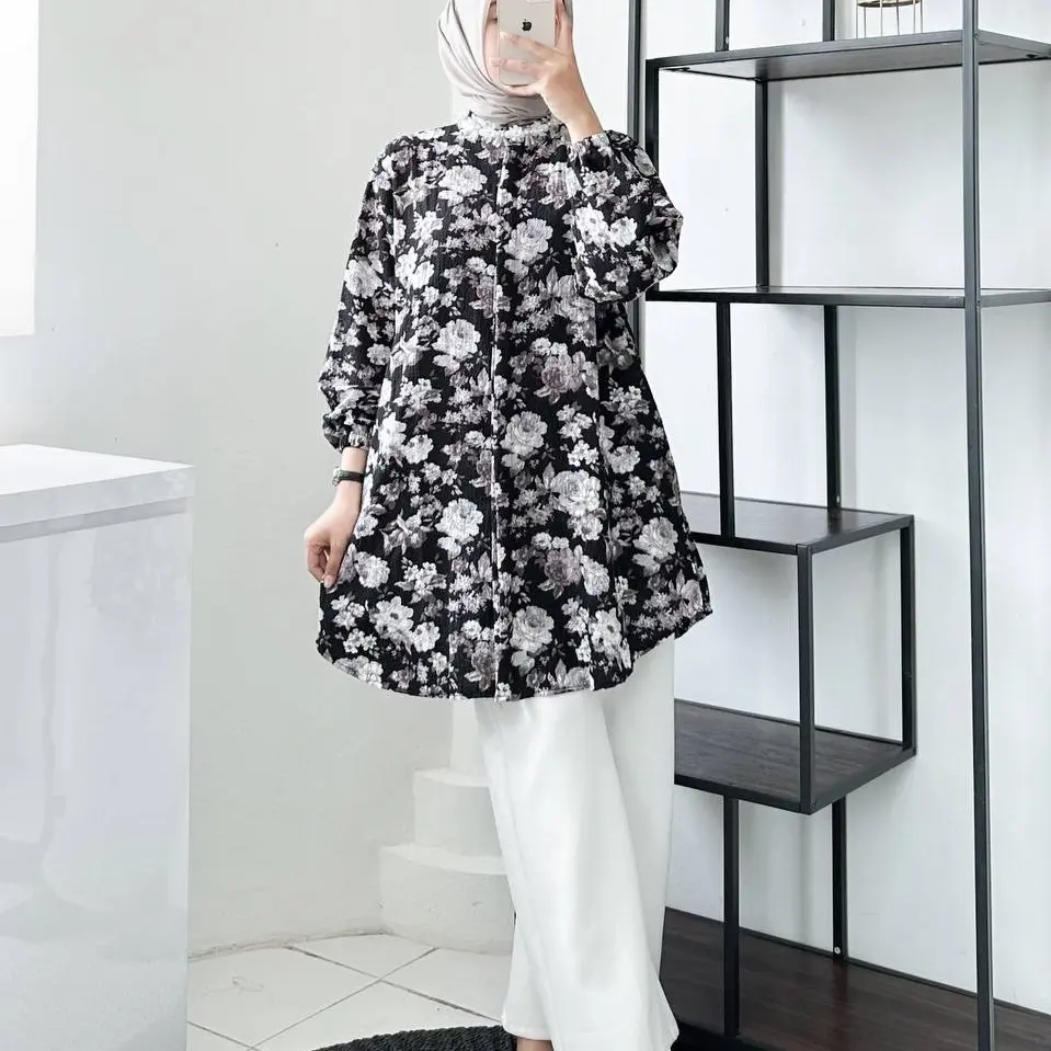VEYA FLOWER TUNIC Kancing Kerah Muslim Nyaman Panjang Wudhu Tunik Wanita