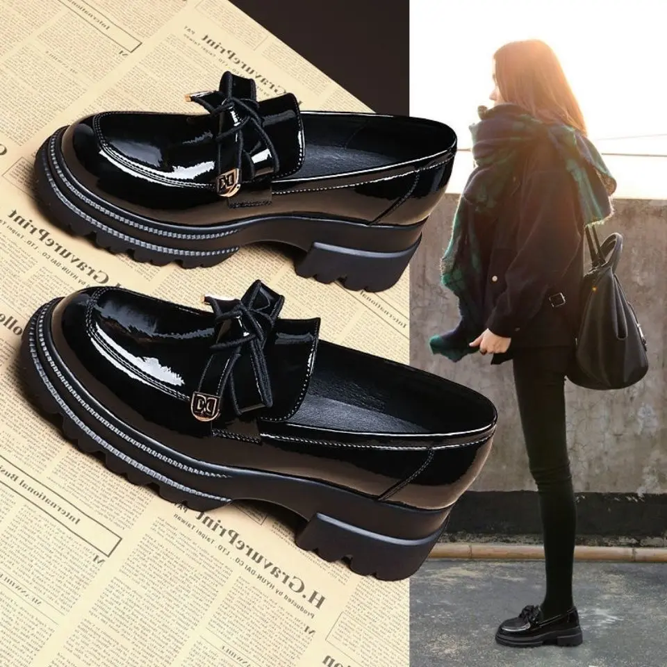 ((Ready Stock) Genuine Leather Loafers Spring Autumn New Style Versatile jk Uniform Shoes British Platform Thick-Soled Four Seasons Small Footwear Walking Shoes Girl Women