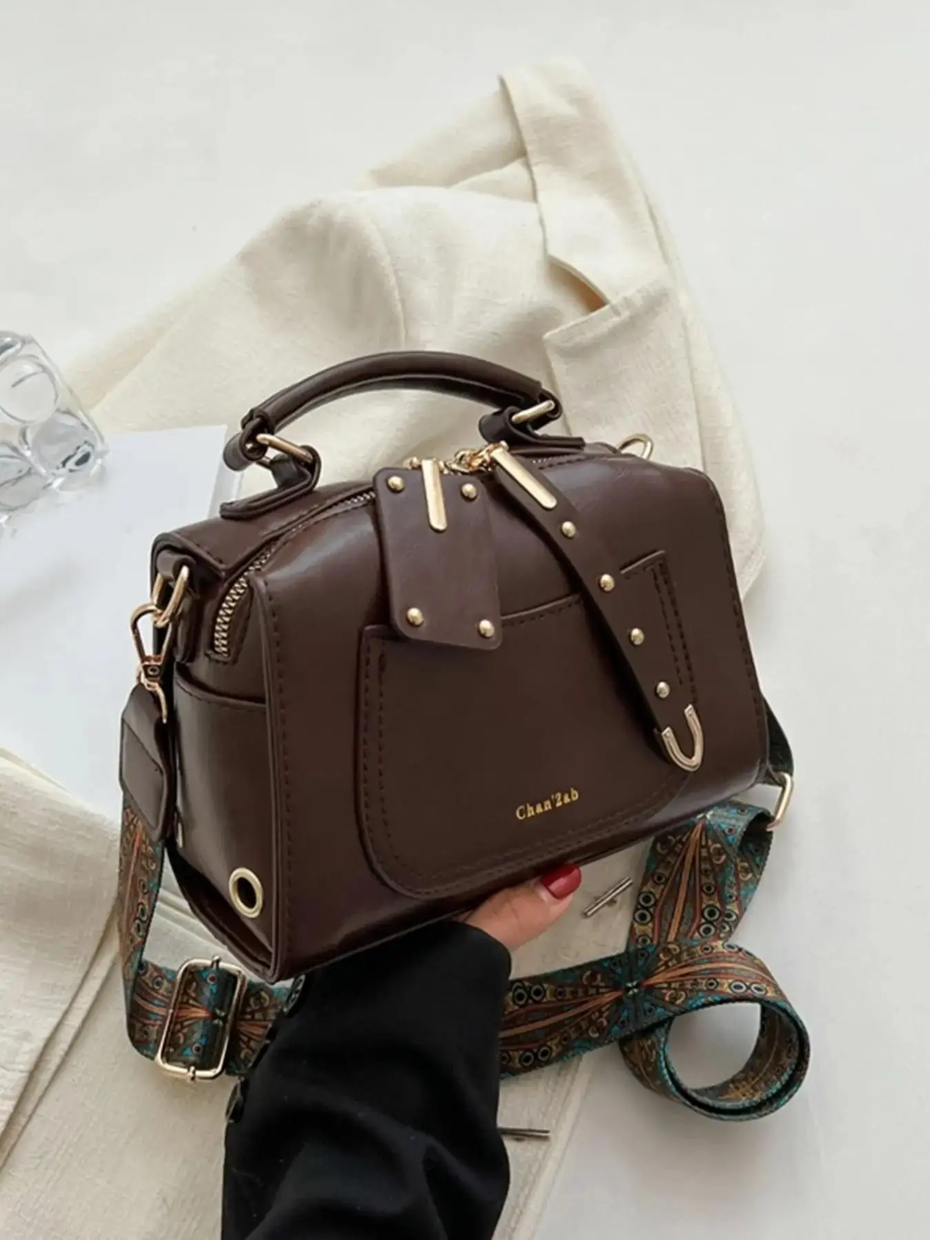 Retro Fashion PU Leather Zipper Shoulder Bag, Trendy Hip Hop Punk Style Vintage Handbags for Women, with Adjustable Shoulder Strap, Minimalist All-match Large Capacity Commuter Satchel for Women