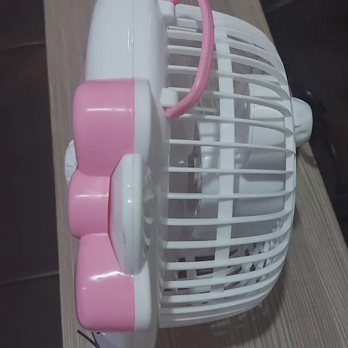 Kipas Angin Hello kitty 10 inch Selectron 102H 10"/25cm 2 Kecepatan Berstandard SNI - Bergaransi 2