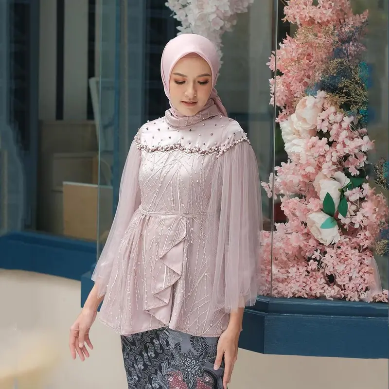 Kebaya Batik Couple Kebaya Modern Keysa Kebaya Wisuda,Tunangan Dan Lamaran Terbaru Kebaya Brokat Tille Mutiara Rok Span Allsize Kebaya Kondangan 4