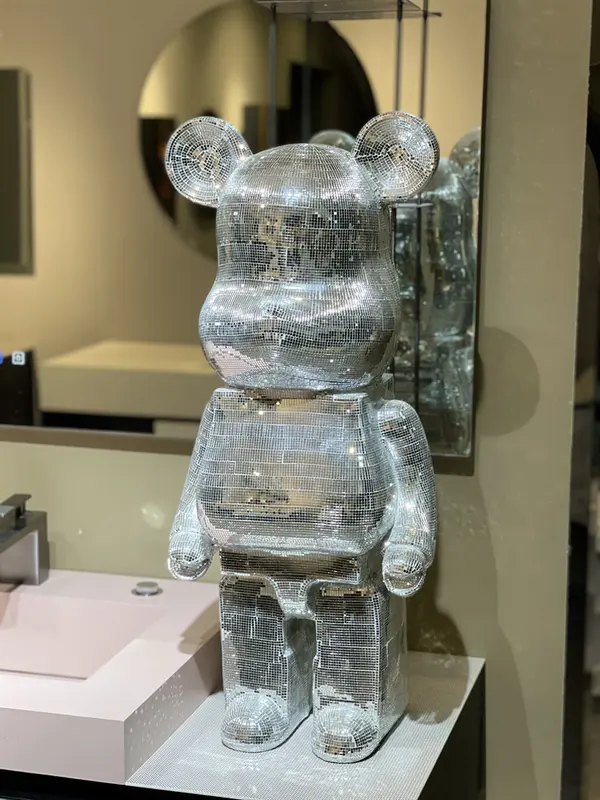 Gấu Bearbrickk 80cm Bling Bling Đính Đá Siêu Dễ Thương, Trang Trí, Quà Tặng. 3