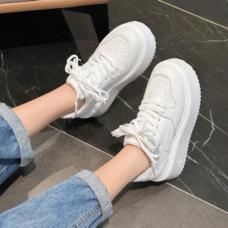 [ FULLBOX- CHUẨN SIZE] Giày thể thao TOUU hàng QCCC đế cao 7cm 1