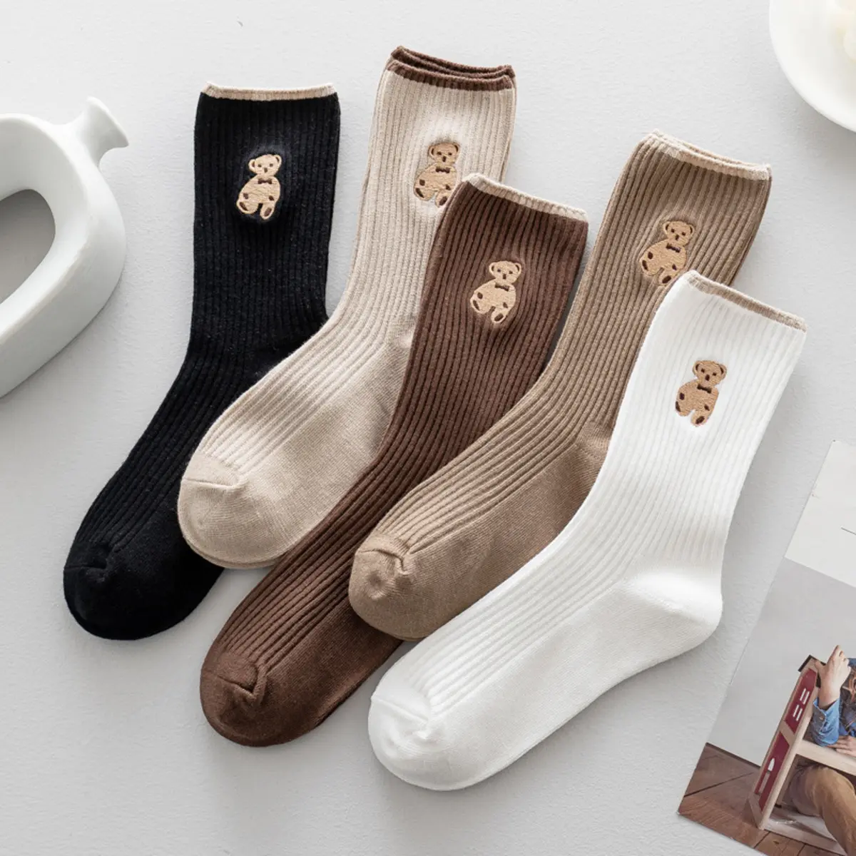 COMBO 10 đôi tất nữ cao cổ họa tiết gấu dễ thương, vớ nữ cotton