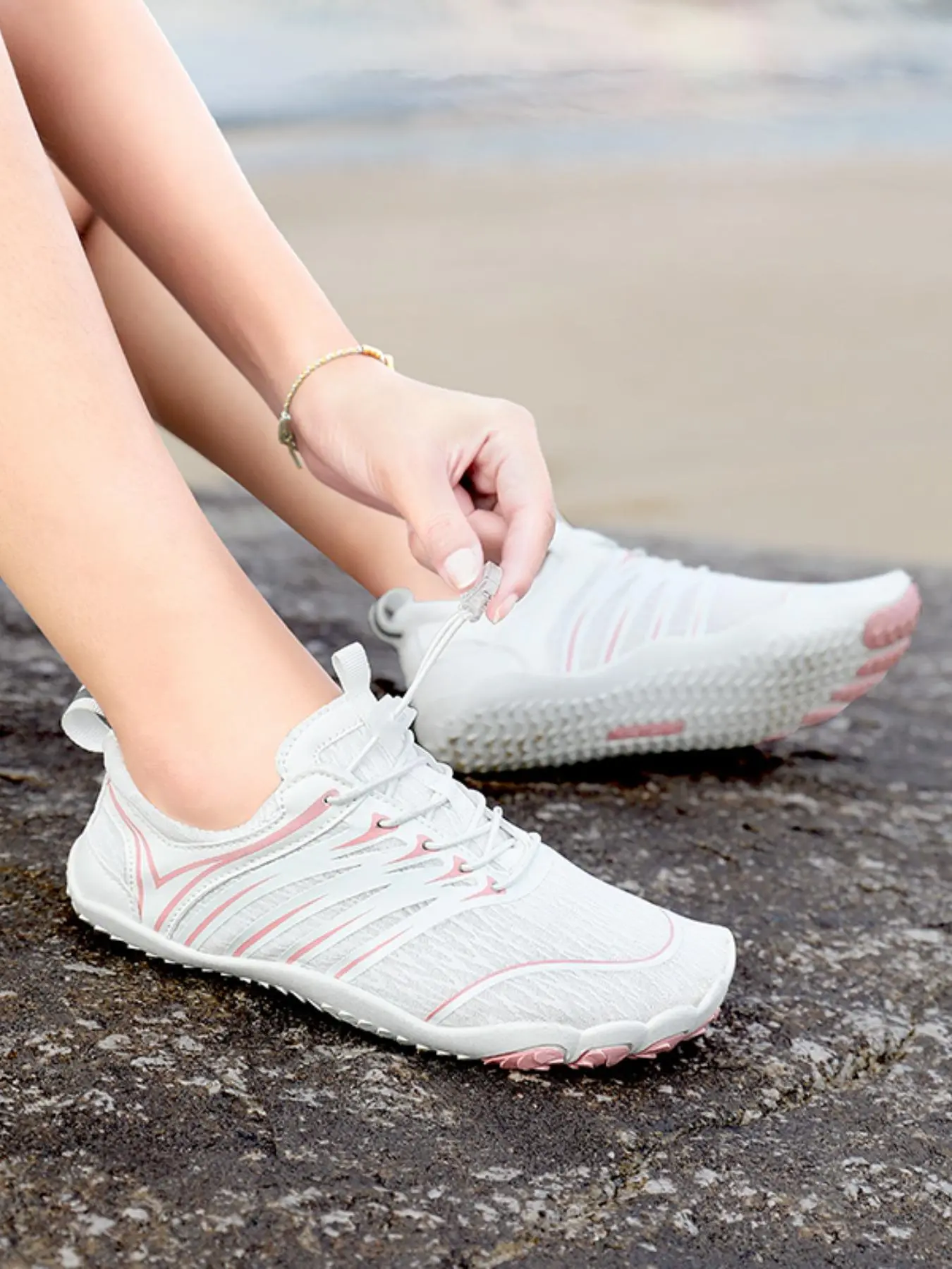 Women's Colorblock Slip on Water Shoes, Breathable Quick Drying Sports Shoes, Non-slip Comfortable Sports Shoes for Beach, Swimming Pool, Gym