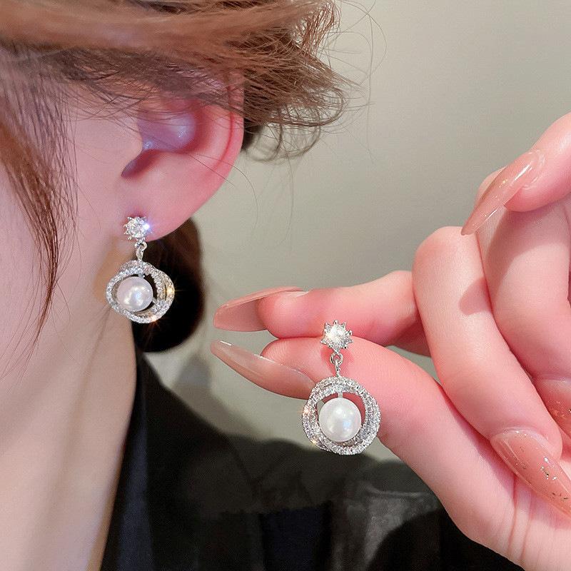  Bông Tai Bạc Đính Ngọc Trai Nhân Tạo Size 2 Cm Khuyên Tai Thanh Lịch Hoa Tai Cho Nữ Rosie Accessories M168 