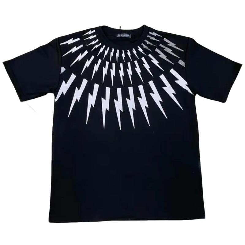 Áo thun tia sét cổ tròn in 2 mặt trước sau một màu đen nam nữ mặc Ok Menswear