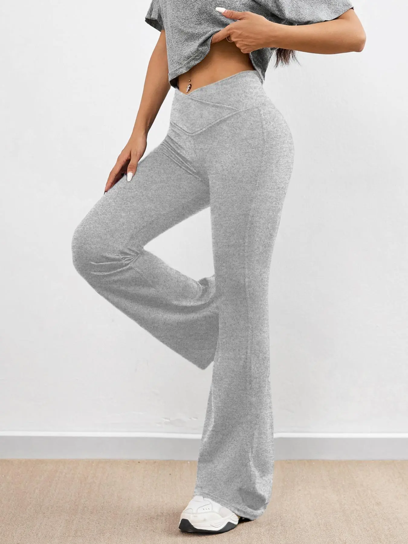 Women's Solid High Waist Flare Leg Sports Leggings, Casual Comfy Breathable Bell Bottom Trousers for Yoga Gym Workout Running, Ladies Sportswear for All Seasons, Sports Leggings for Women