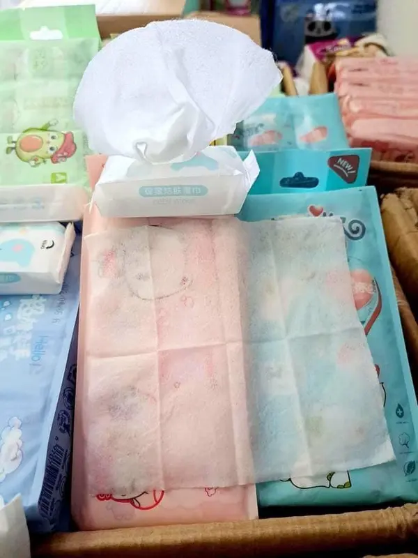 Khăn Giấy Ướt Mini Dễ Thương Bỏ Túi Tiện Lợi | Miso Store 3