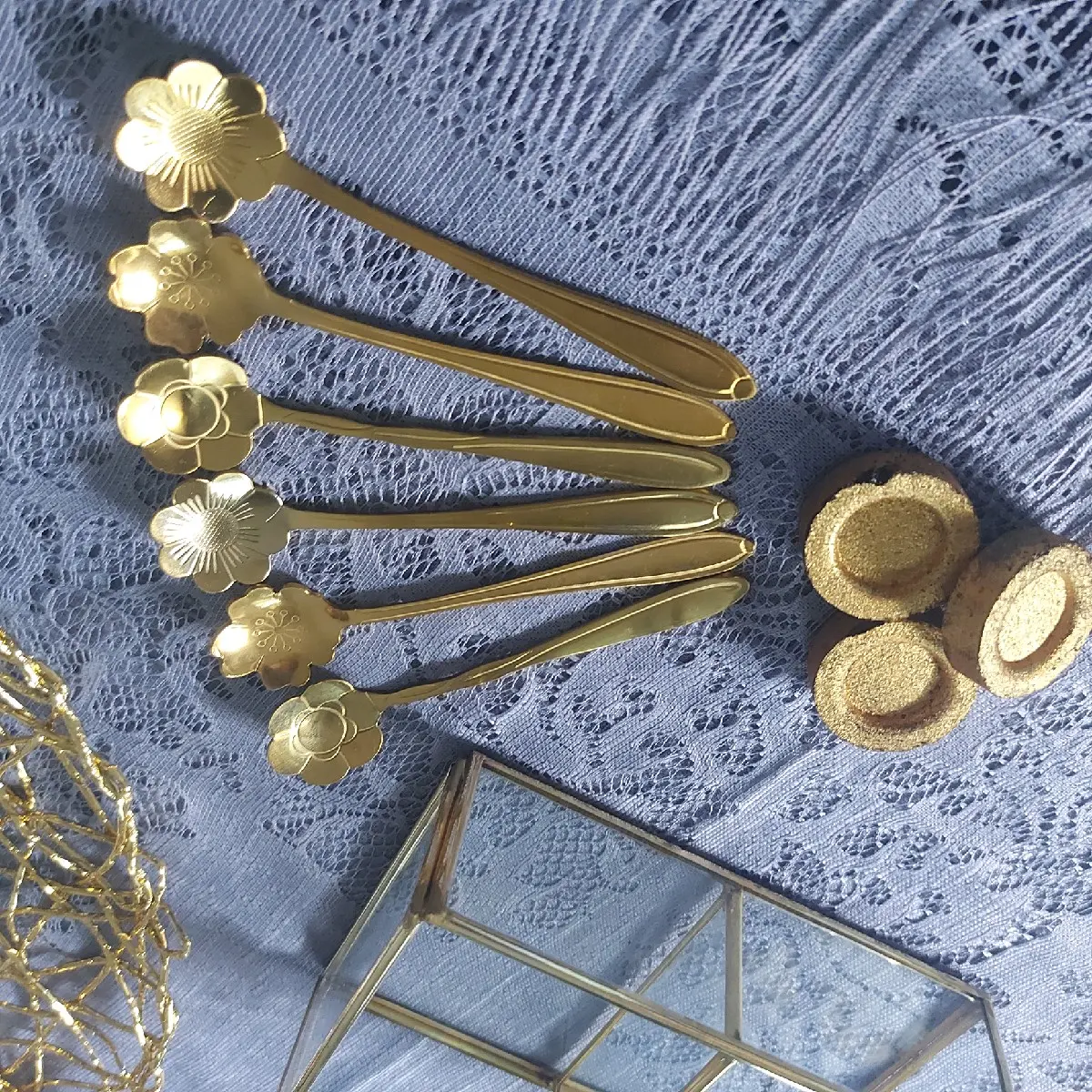 Penjepit dan Sendok Bukhur Cantik Gold