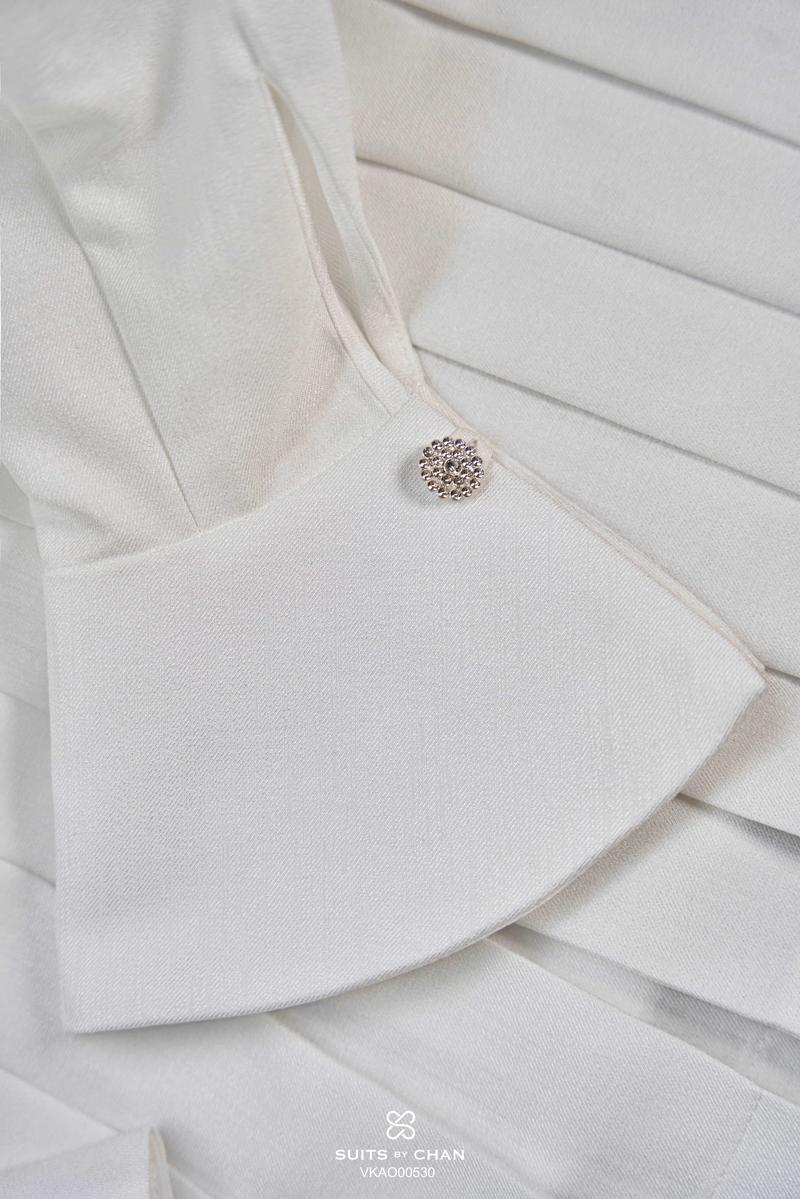 Product Introduction of SUITS BY CHAN - Áo sơ mi kiểu tay dài xếp li tà sau (Ko kèm belt), Quần dài ống loe - VKAO00530 SCQD00046 Nữ Women 51