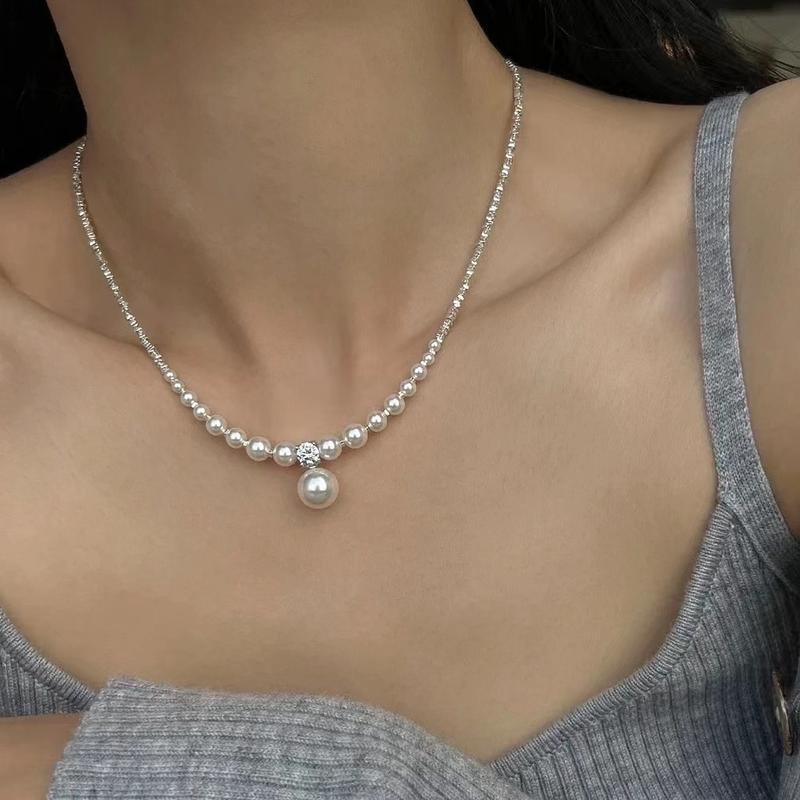 Product Introduction of Vòng Cổ Ngọc Trai Màu Bạc, Kim Cương Giả, Mảnh Nhỏ Dành Cho Phụ Nữ, Thiết Kế Đẹp Phổ Biến Mới, Dây Chuyền Xương Đòn Cao Cấp, Giá Cả Phải Chăng, Vòng Cổ số lượng ít, Trang Sức Chain Jewelry Móc Khoá vòng  phong 1