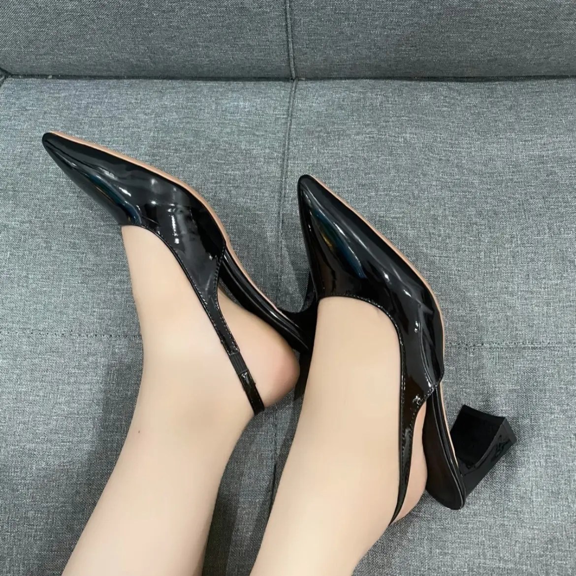 Giày Sục Nữ Có Quai Mũi Nhọn Thon Gọn - Mã Số: 001 - GiàY, Shoes