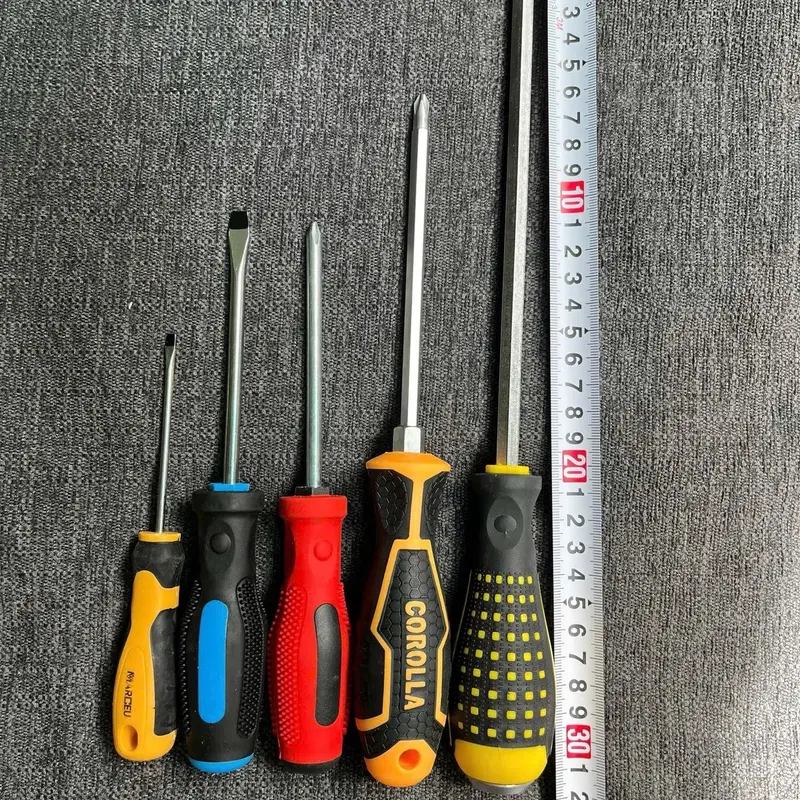 Combo 5 cây tua vít có vít đóng, vít 2 đầu, vít dẹp, vít bake, vít nhí, nhiều size đa dạng tiện lợi dễ sử dụng 1