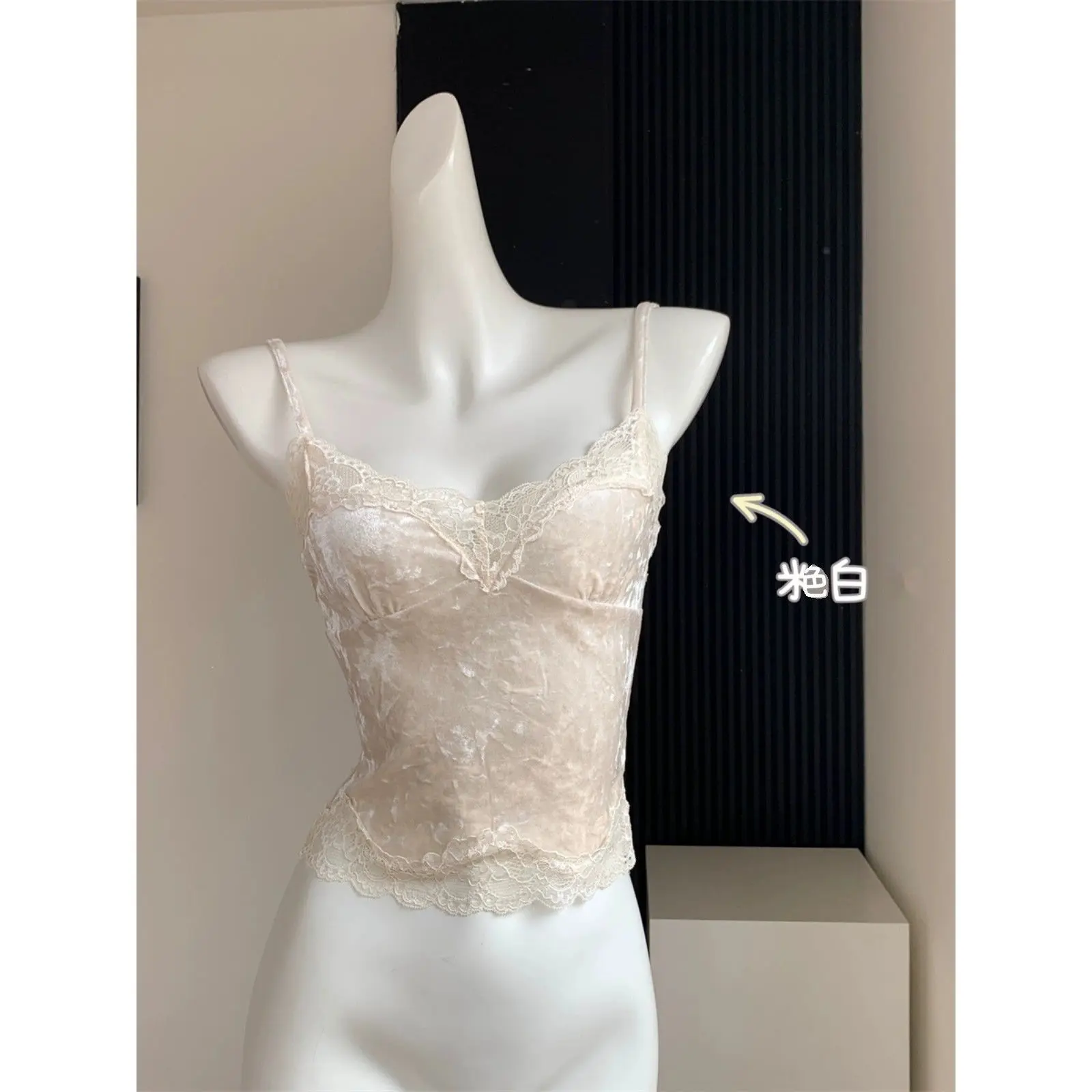 Áo Vest Ren, Phong Cách Hàn Quốc, Dây Đeo Spaghetti, Màu Trắng, Hợp Xu hướng Và Hoang Dã, Dáng Ôm, Có Đệm Ngực, Có Thể Mặc Ngoài Trời Và Bên Trong, Dành Cho Nữ