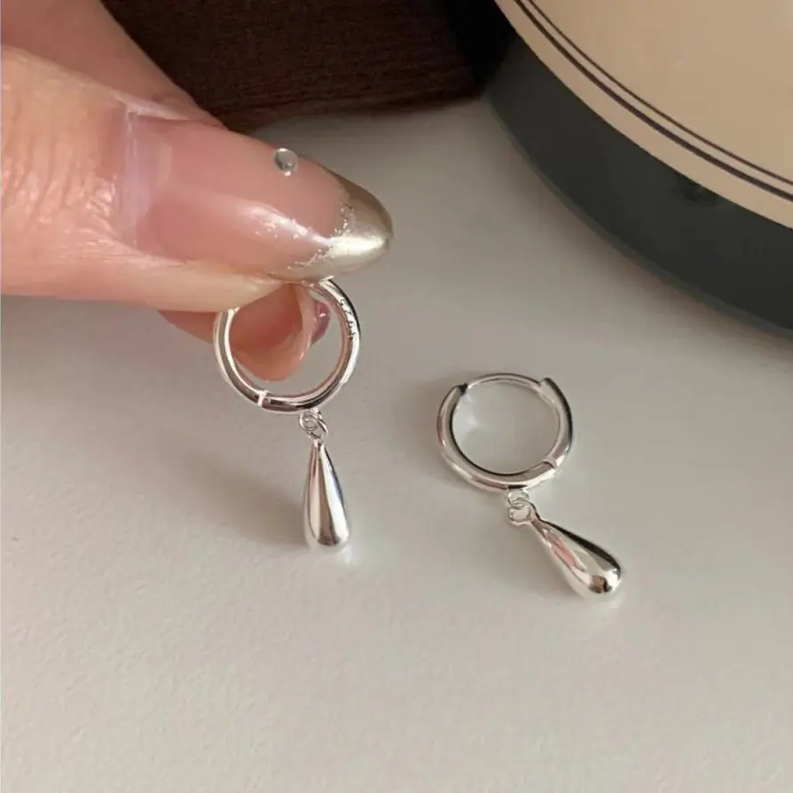 Autumn and Winter High-Grade Earrings Water Drop Ear Clip Simple and Light Luxury Frosty Style Earrings Women's Gift