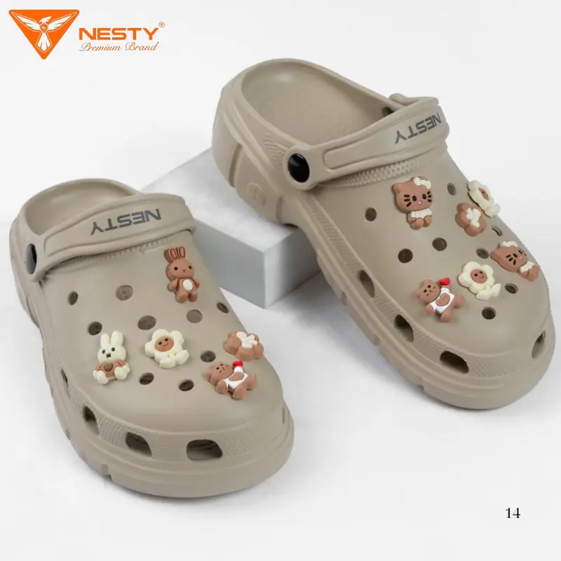 [Tặng Charm Ngẫu Nhiên] - NE01 - Dép Sục Nam Nữ NESTY Kiểu Dáng Basic Chống Trượt Đế Bằng Cao Su 7