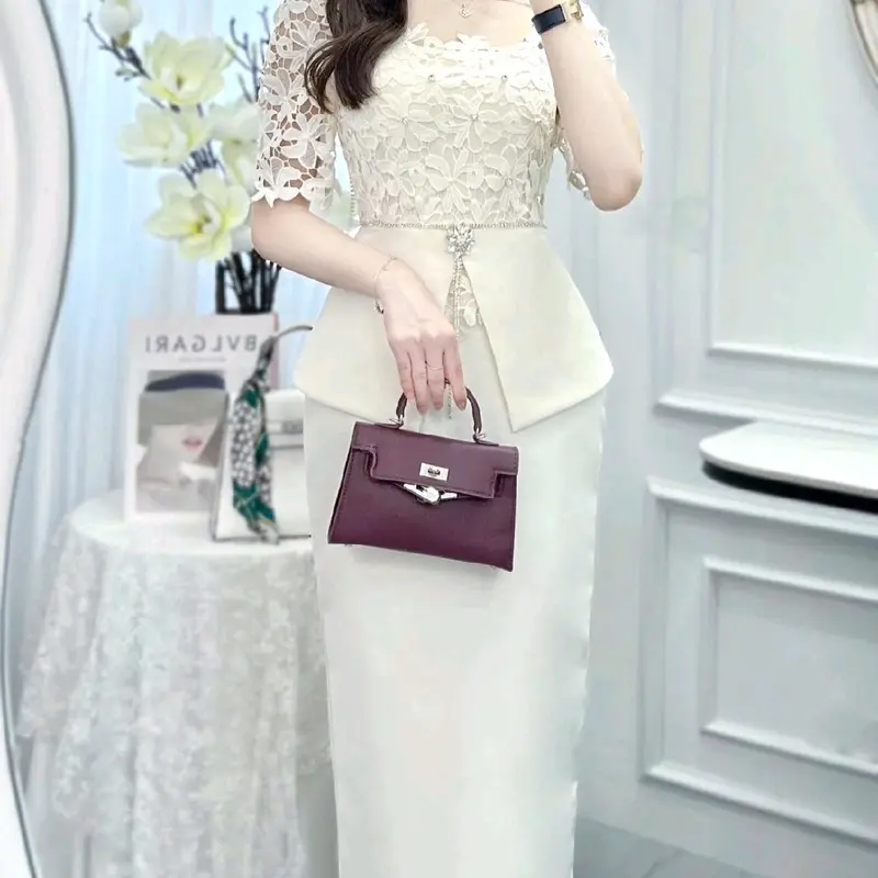 V5317 Đầm Ren Thiết Kế Đính Tag Đá Sang Trọng Mặc Đi Tiệc Đi Làm DVC 1