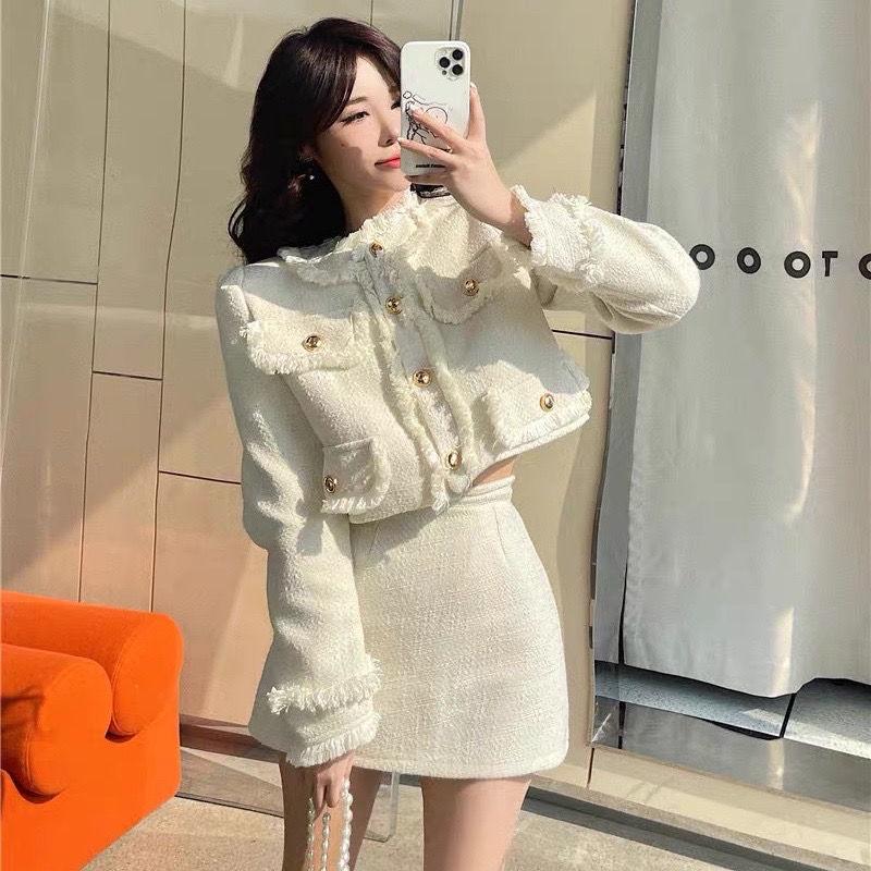 Váy Dạ Xinh Siêu Hot Hàng L1 Fom chuẩn - Áo Dạ Tua Rua Cúc Đồng Kèm Chân Váy Dạ Chữ A Dáng Ngắn Sang Chảnh 7