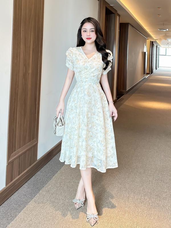 V932 Bella Dress  Váy nữ thiết kế, dáng xòe, chất liệu mềm mại, dài qua gối phù hợp đi chơi, đi đám cưới, đi làm -Thoitrangsuha Women Tím   váy thường mặc 【 màu kem   váy đen thời trang thường Formal Dresses