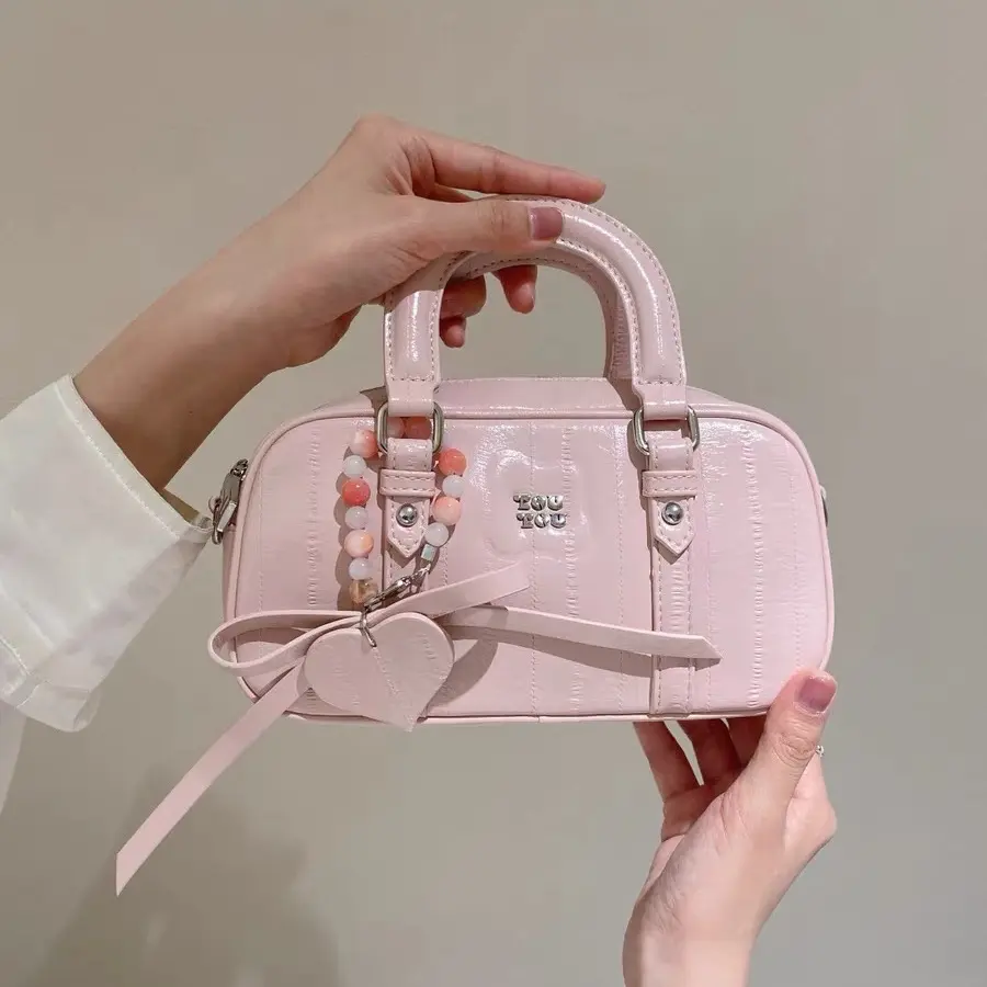 MISKA Túi trống toutou màu hồng kèm charm