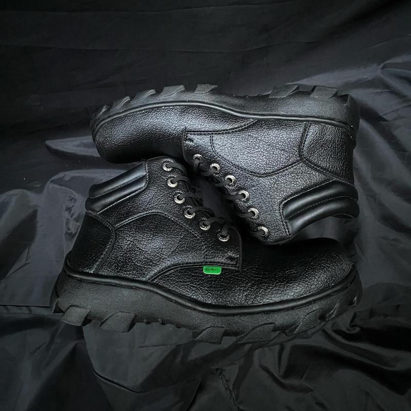 sepatu safety kicker tali pendek Leather Black Synthetics Brown 6
